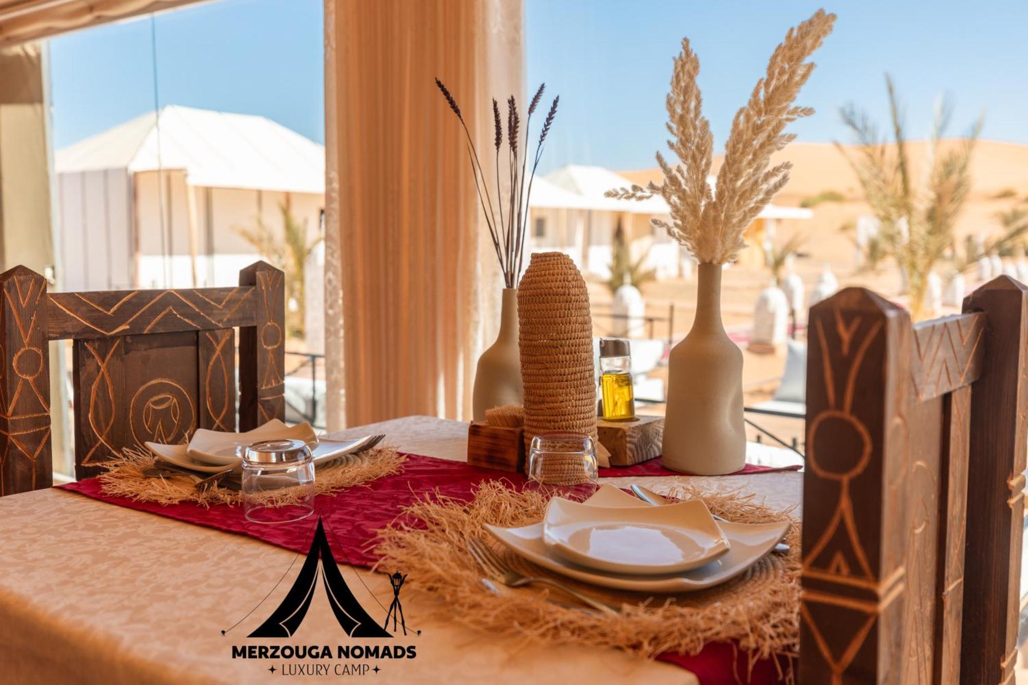 Merzouga Nomads Luxury Camp Exterior photo