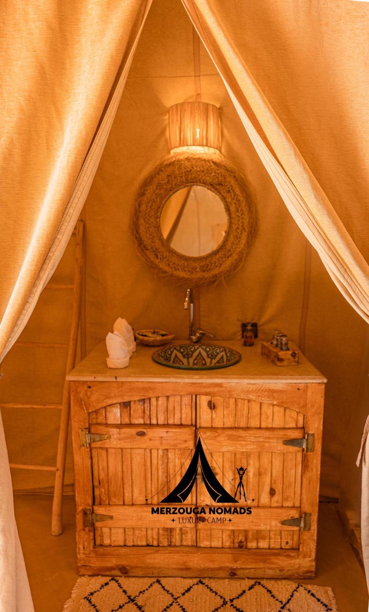 Merzouga Nomads Luxury Camp Exterior photo