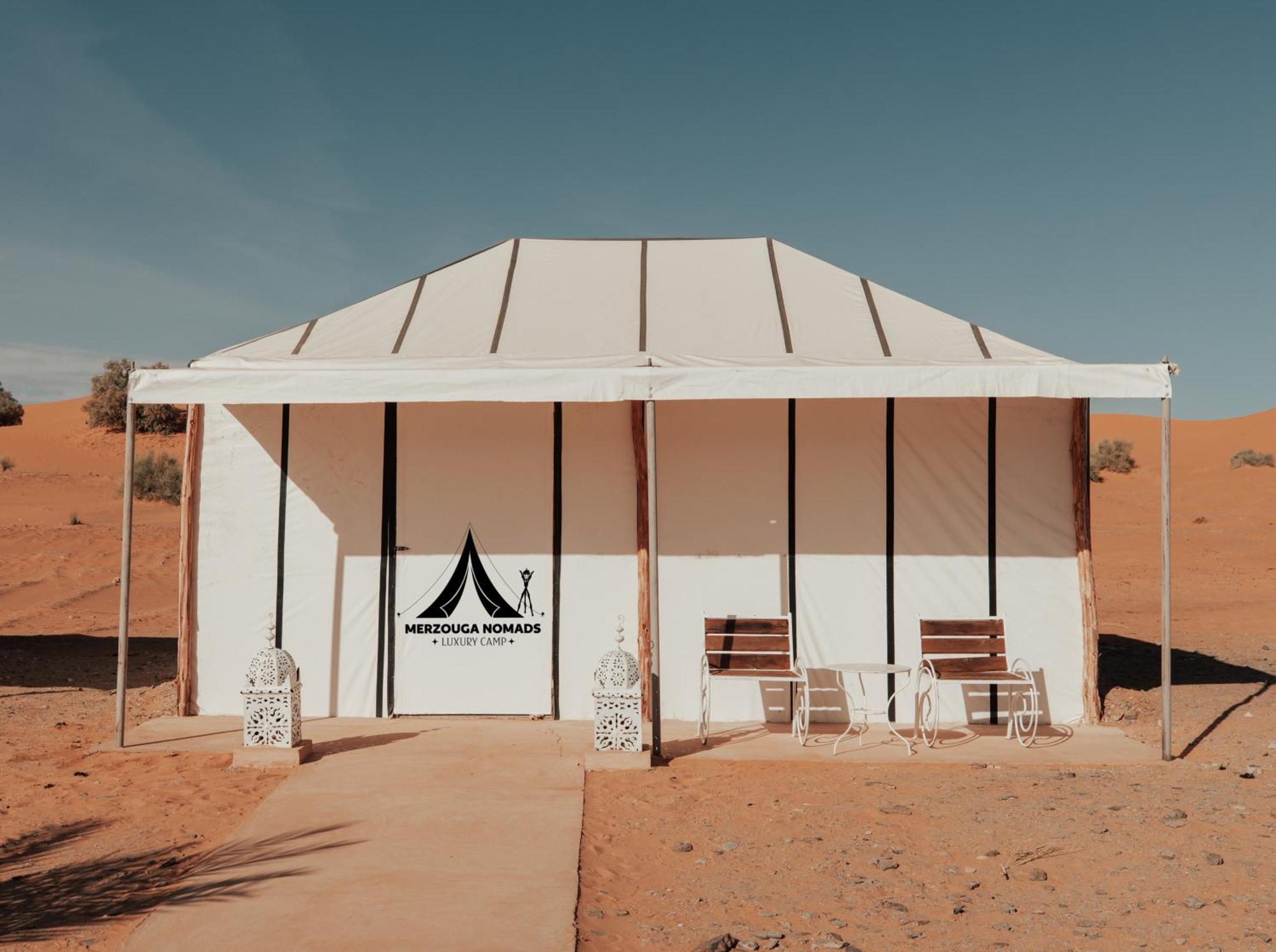 Merzouga Nomads Luxury Camp Exterior photo